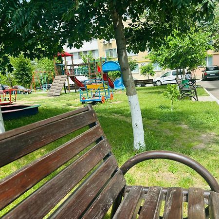 Svetlana Apartment Κισινάου Εξωτερικό φωτογραφία
